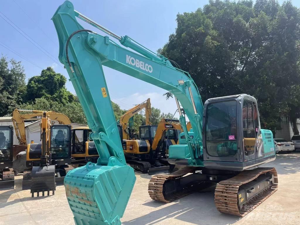 Kobelco SK130-8 Midi rýpadla 7t - 12t