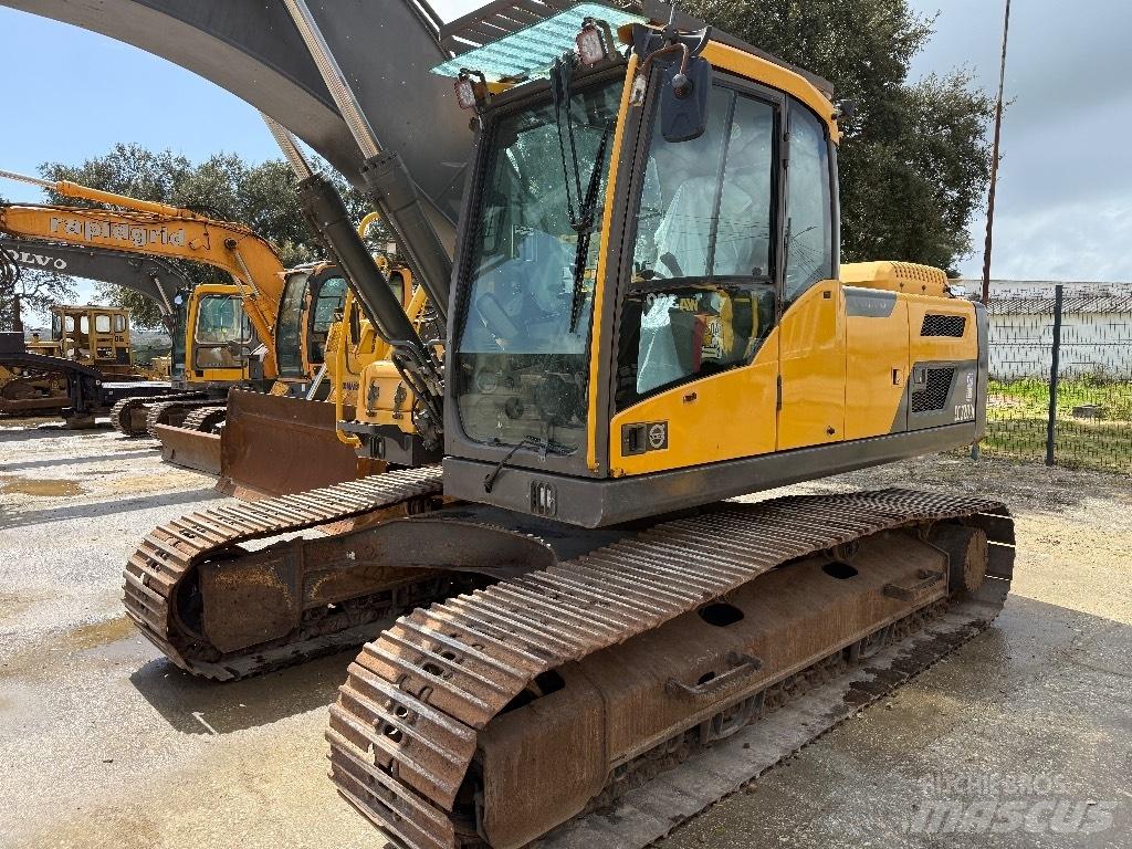 Volvo EC220D Pásová rýpadla