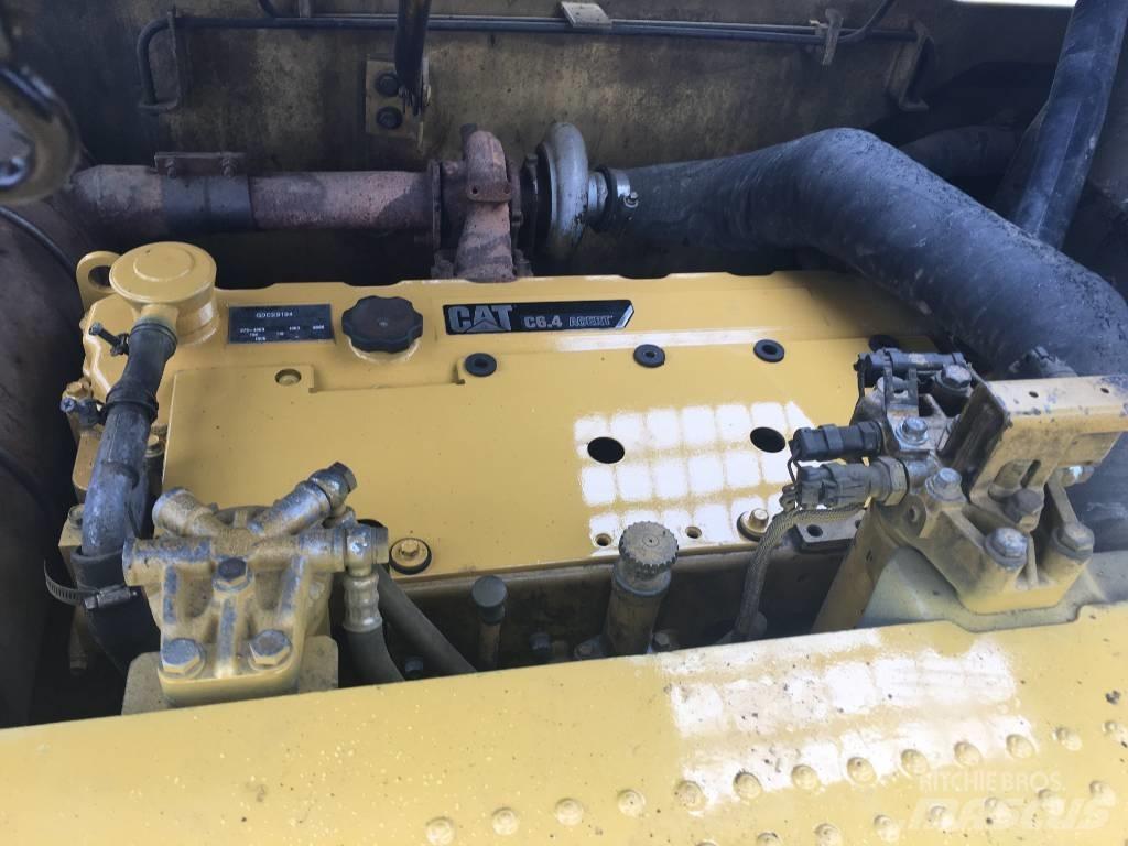 CAT 320 DL Pásová rýpadla