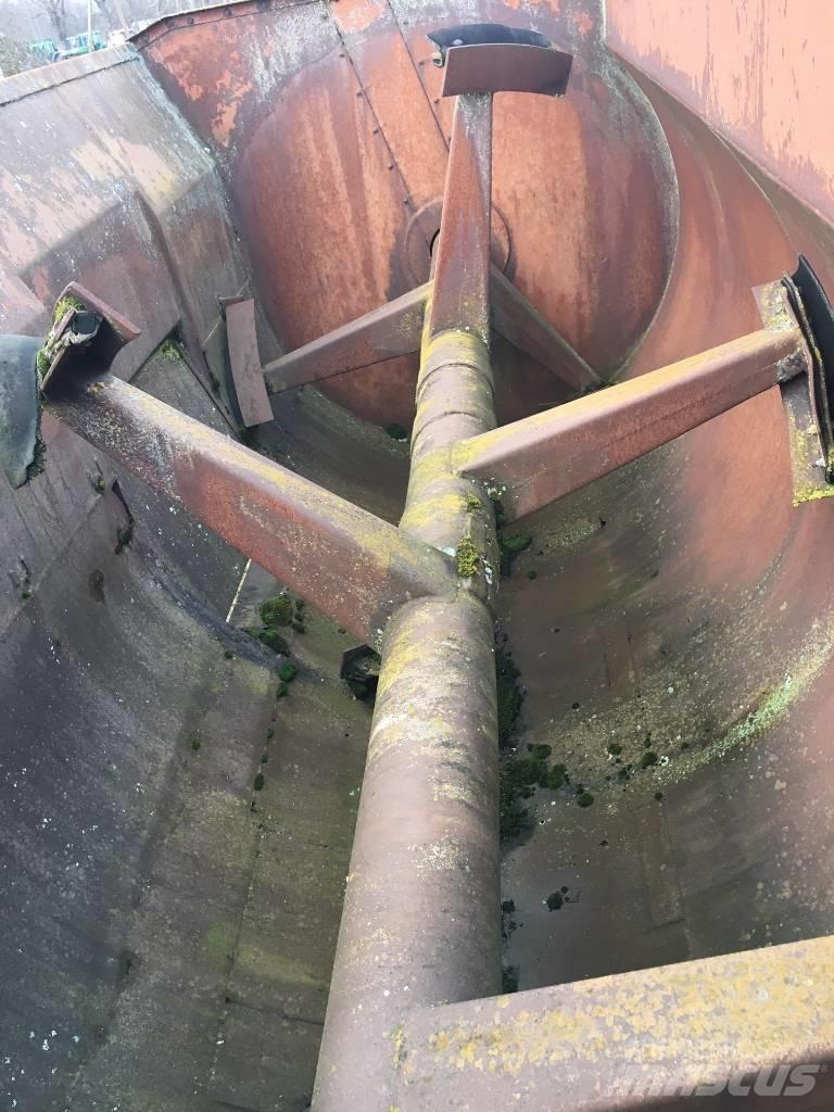 Samson feeder Míchačky krmiva