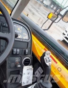 JCB 540-140 Teleskopické manipulátory