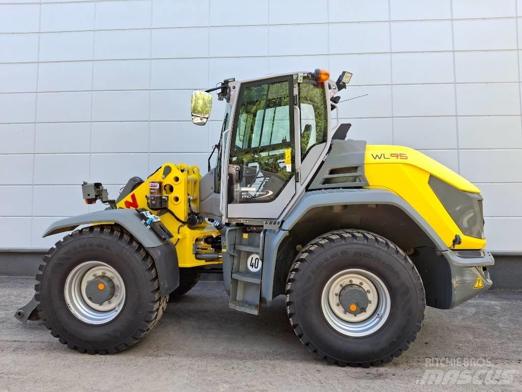 Wacker Neuson WL 95 Kolové nakladače