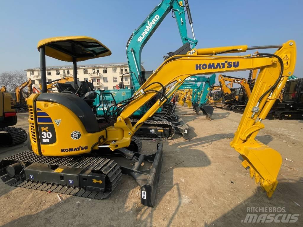Komatsu PC 30 Pásová rýpadla