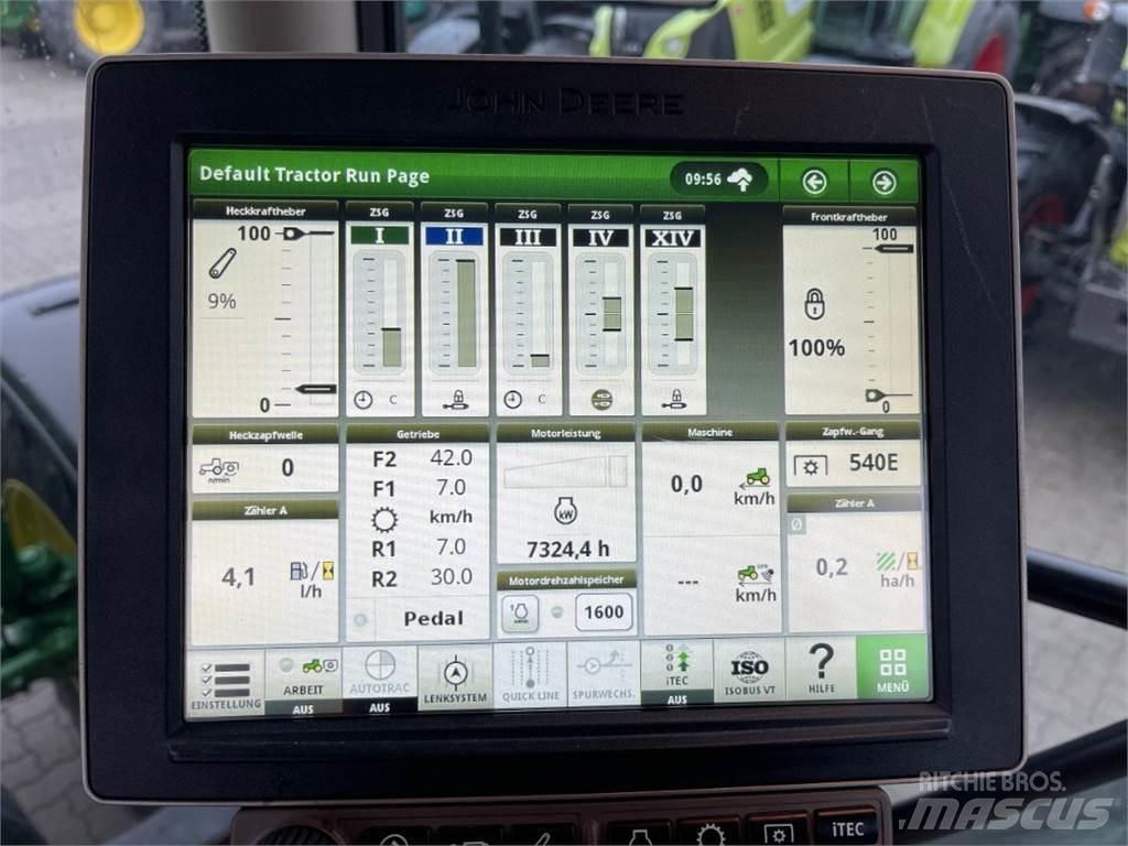 John Deere 6155R Traktory