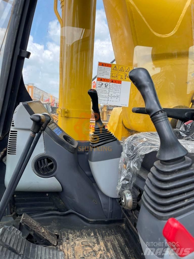 Komatsu PC 450-8 Pásová rýpadla