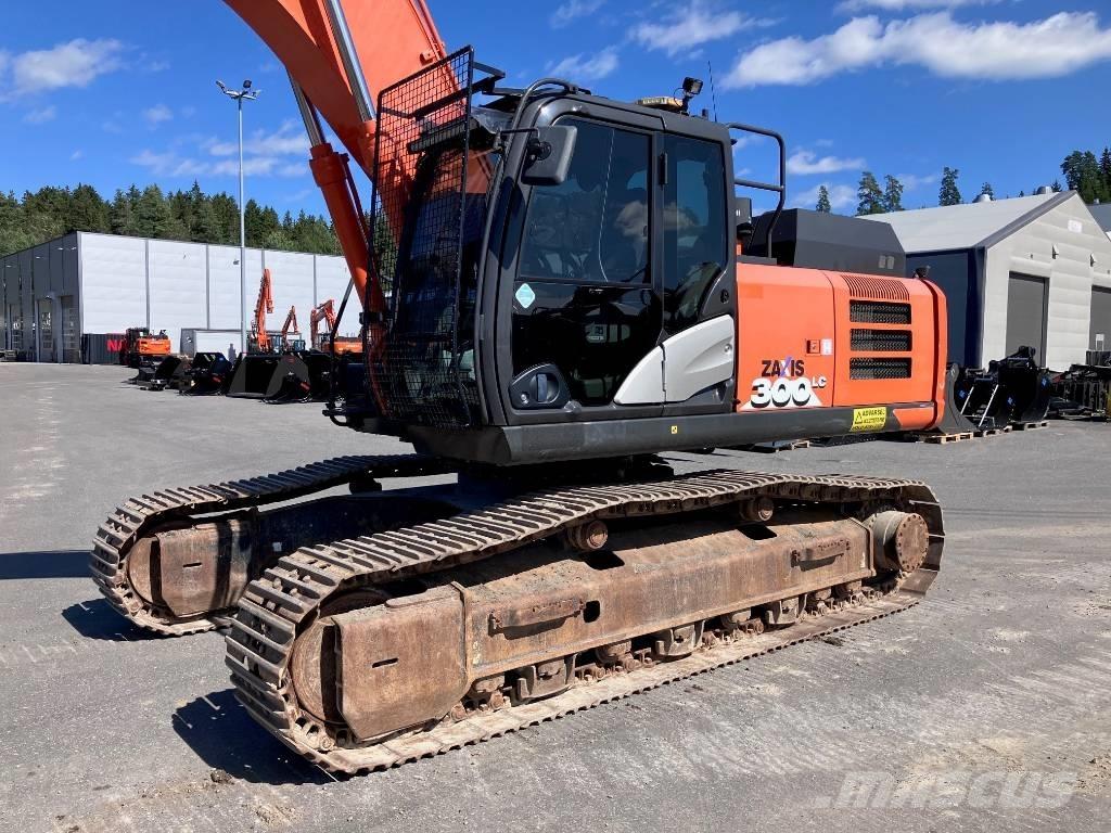 Hitachi ZX 300 LC-6 Pásová rýpadla