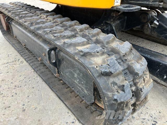 JCB 35 Z Mini rýpadla < 7t