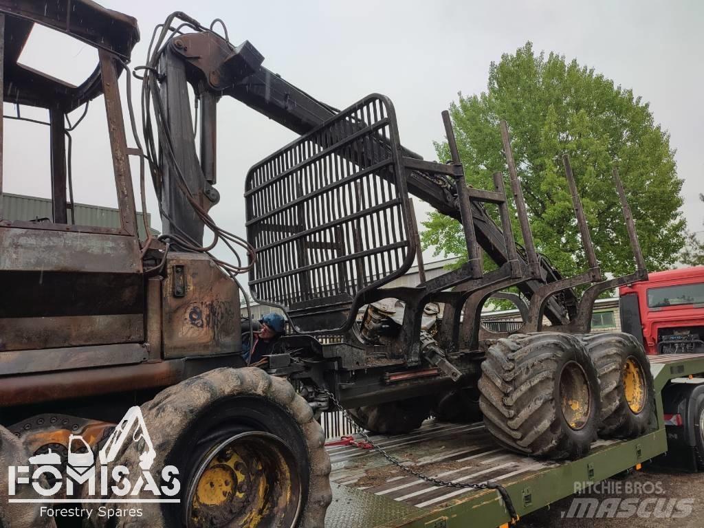 Timberjack 810B Podvozky a zavěšení kol