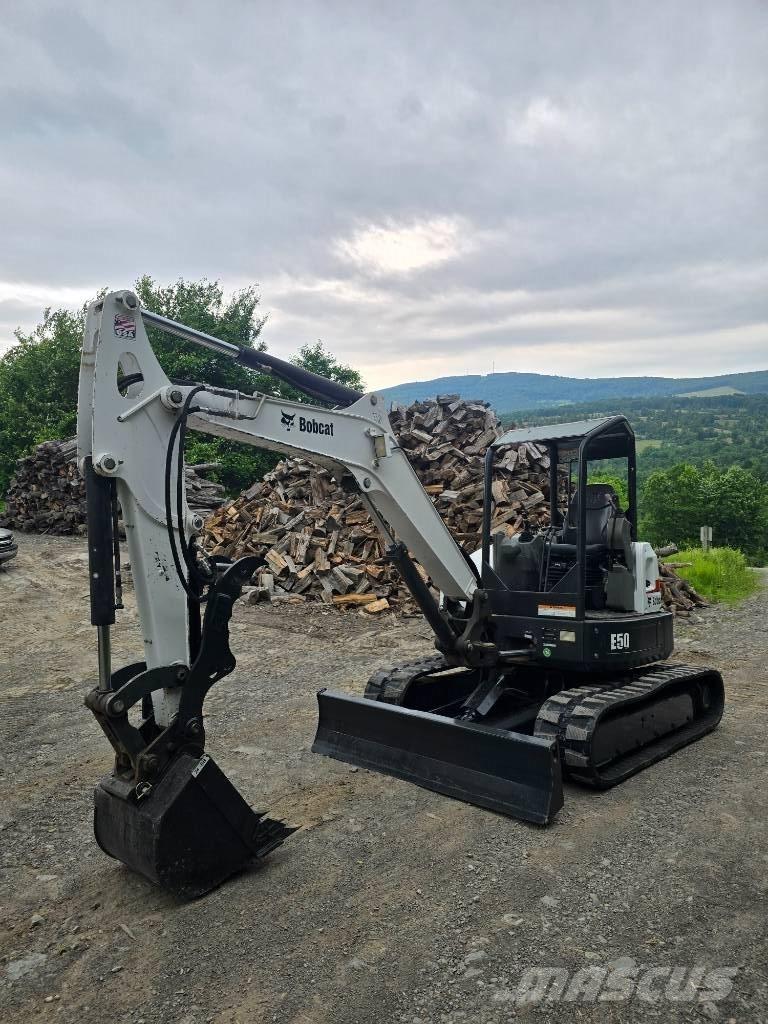 Bobcat E 50 Mini rýpadla < 7t