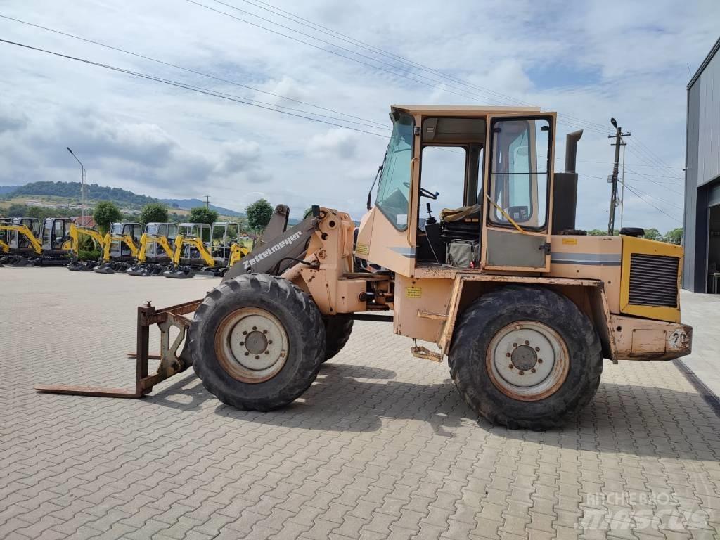Zettelmeyer ZL1002 Kolové nakladače