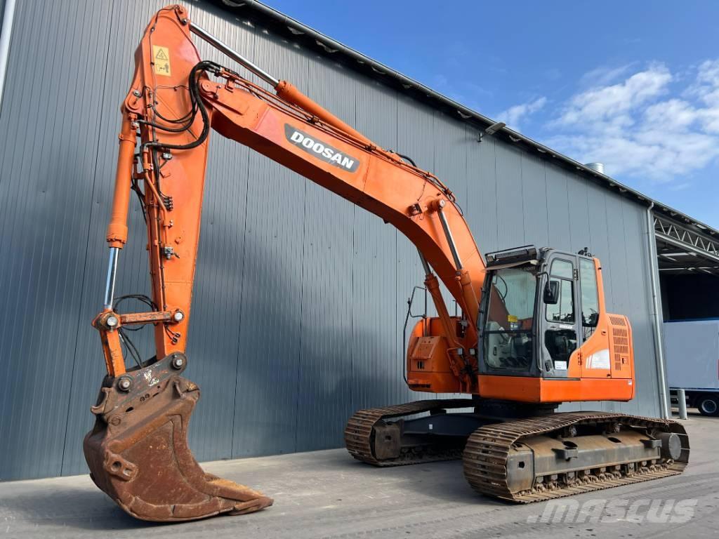 Doosan DX235LCR Pásová rýpadla