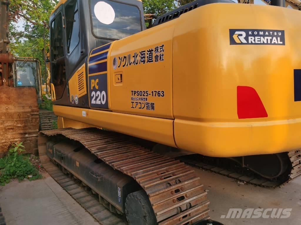 Komatsu PC 220-7 Pásová rýpadla