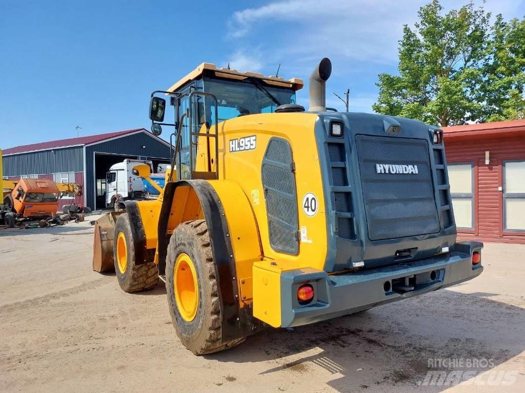 Hyundai HL 955 Kolové nakladače