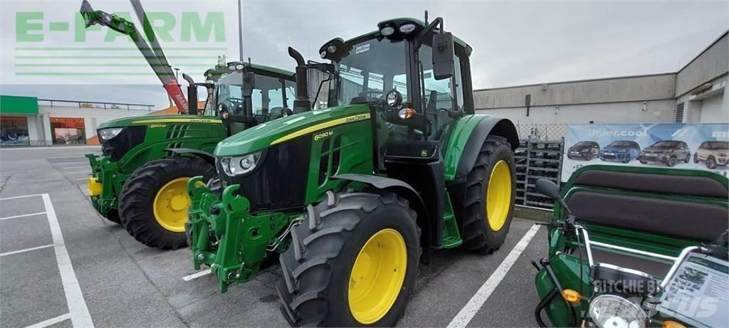 John Deere 6090m Traktory