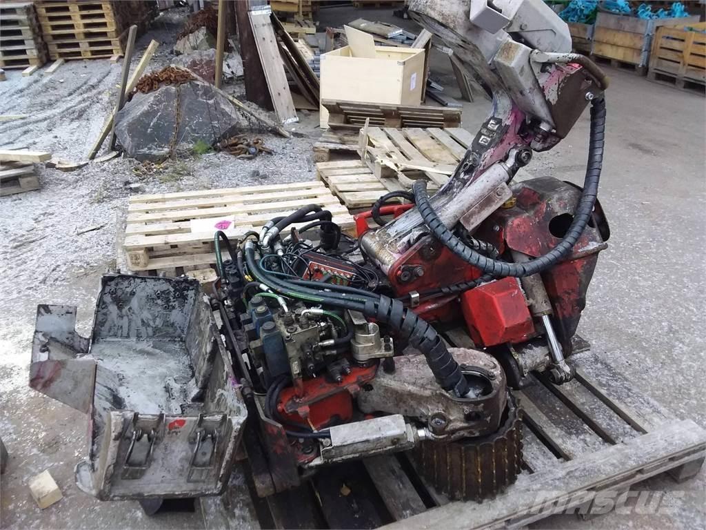 Log Max 4000T Těžební hlavy