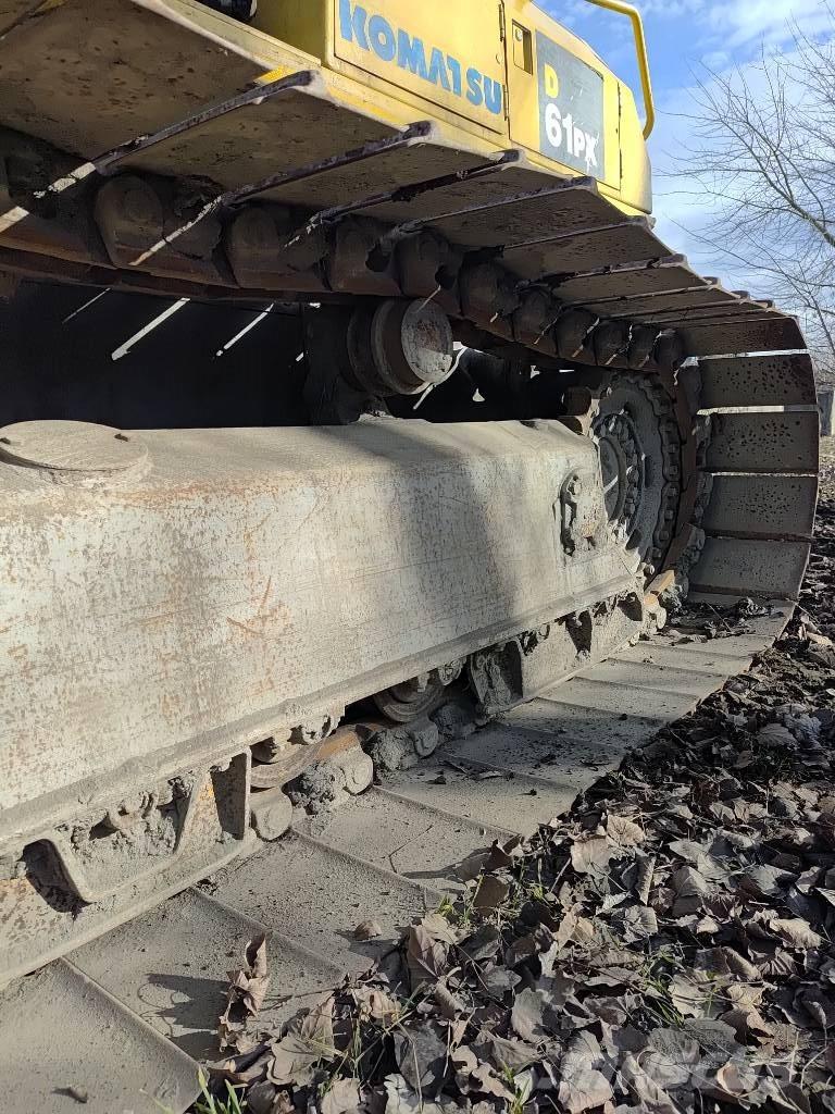 Komatsu D 61 PX-15 Pásové dozery