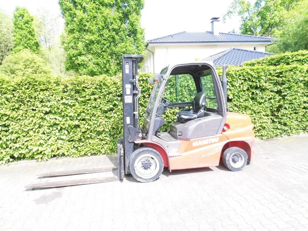 Manitou MI 35 D Dieselové vozíky