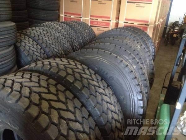 Hilo 1600R25 Pneumatiky, kola a ráfky