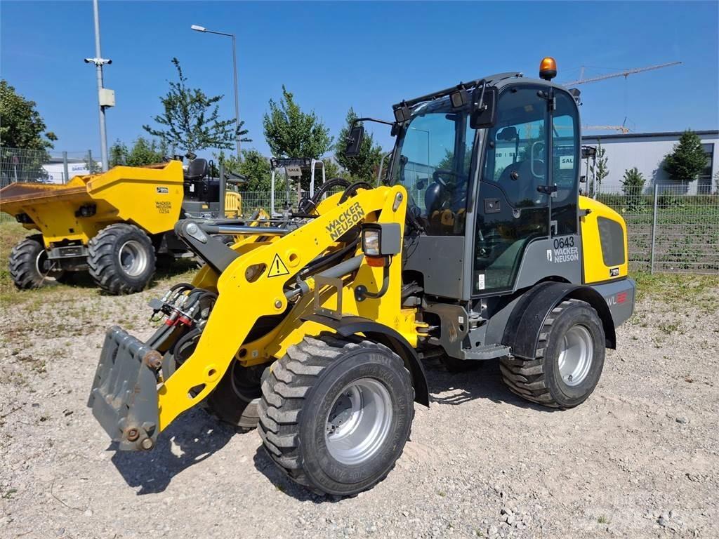 Wacker Neuson WL32 Kolové nakladače