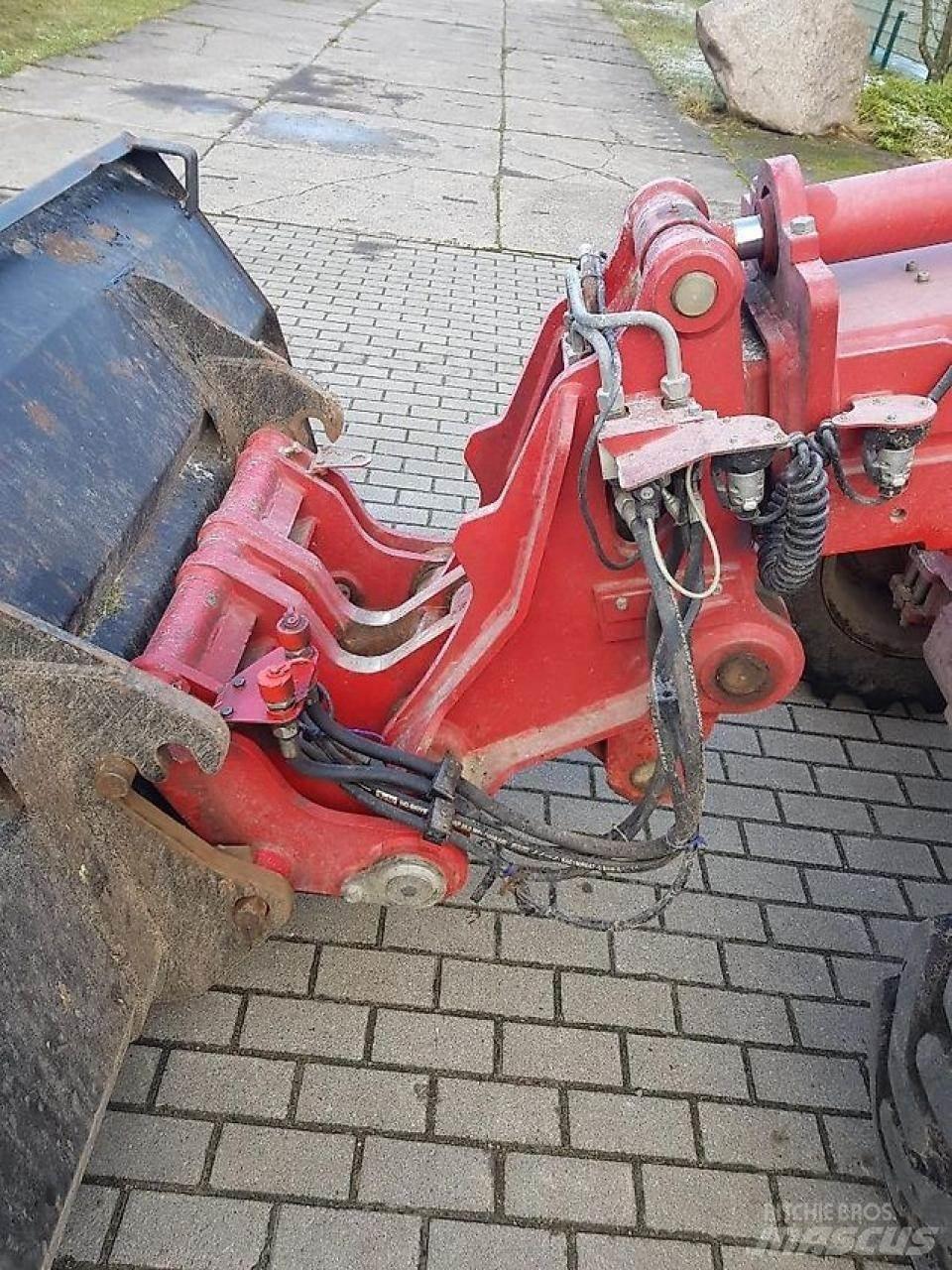 Schäffer 6680T Mininakladače