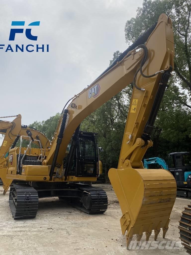 CAT 323 Pásová rýpadla