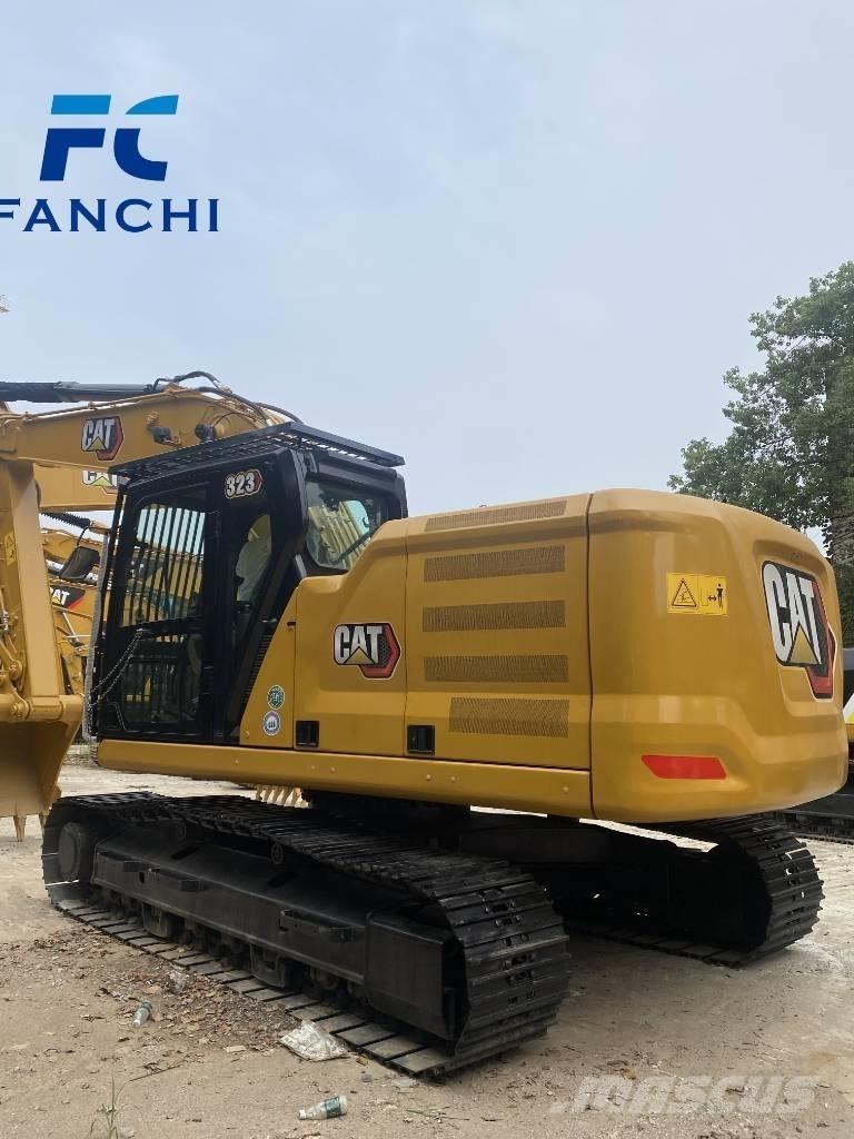 CAT 323 Pásová rýpadla