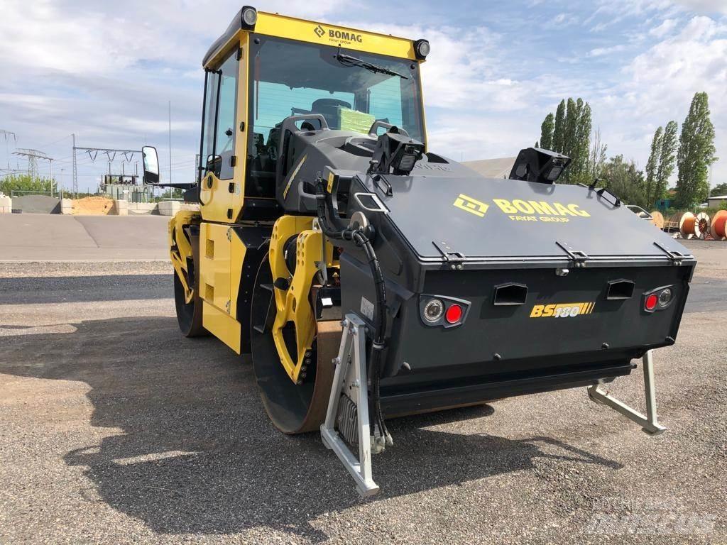 Bomag BW 174 AP-4v Tandemové válce