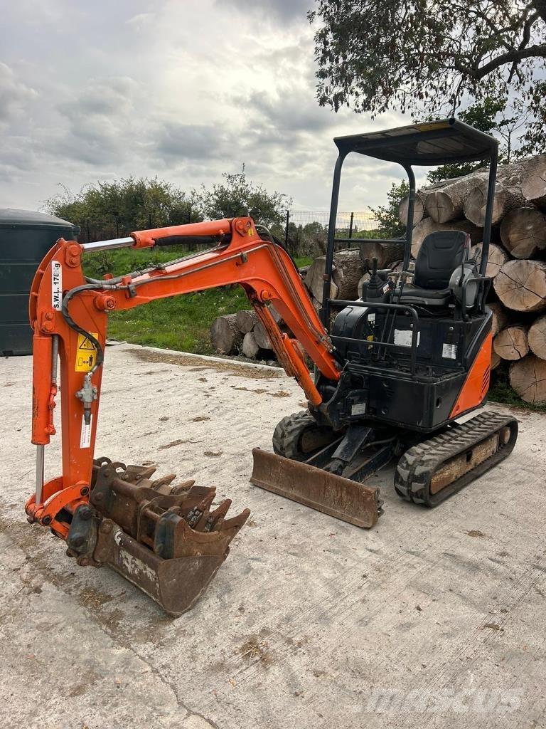 Hitachi ZX 17 U-2 Mini rýpadla < 7t