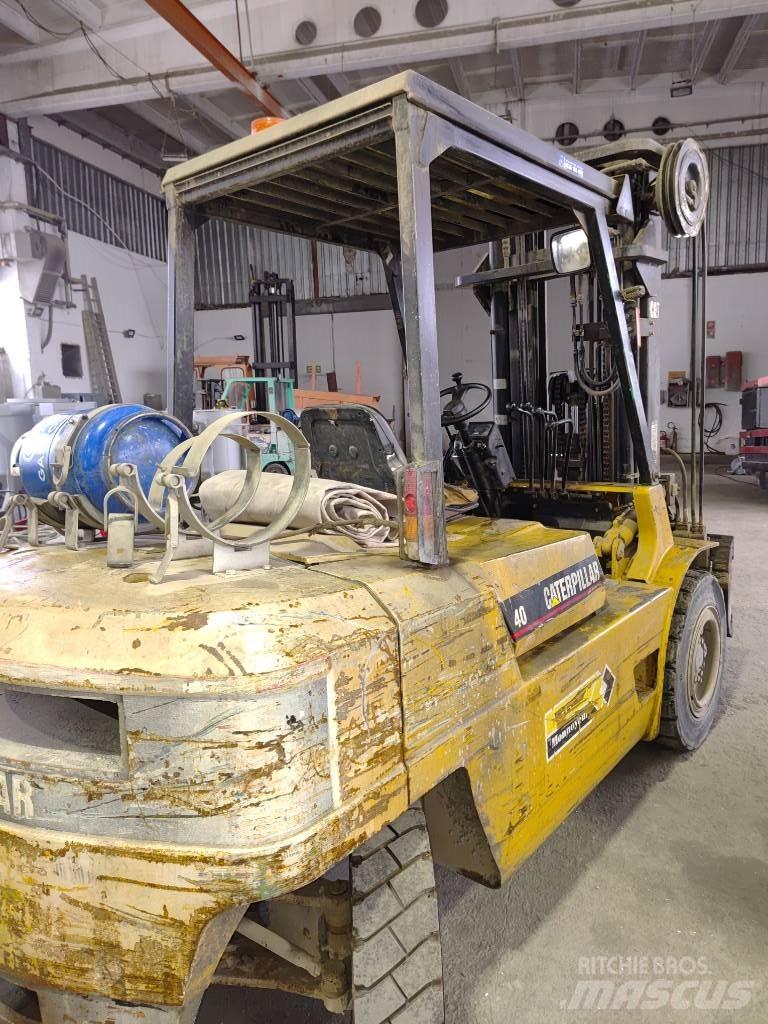CAT GPL 40 LPG vozíky