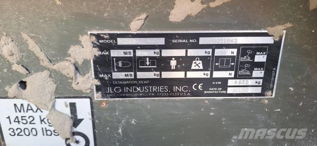 JLG M 3369 Nůžková zvedací plošina