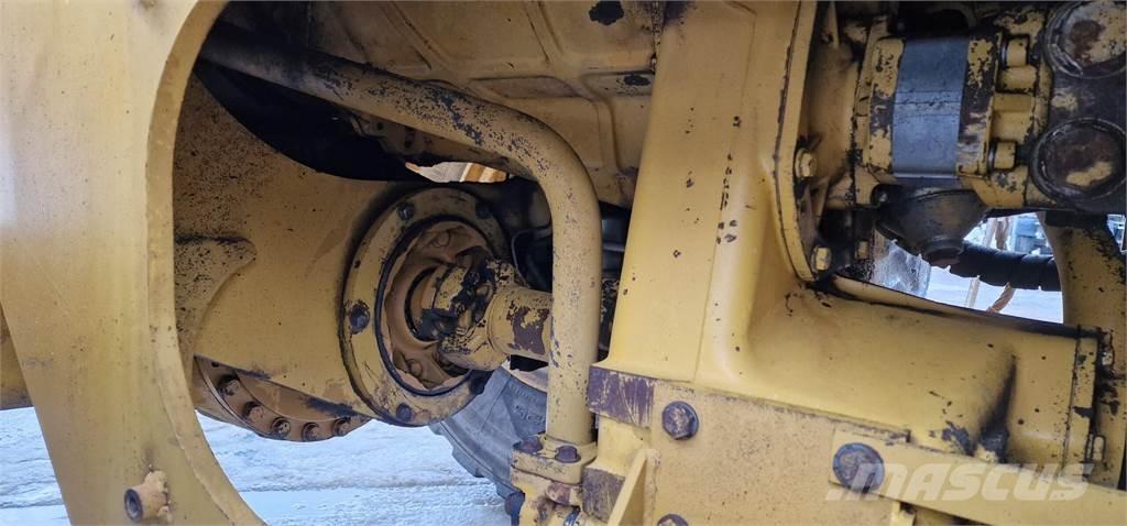 Komatsu WA380 Kolové nakladače
