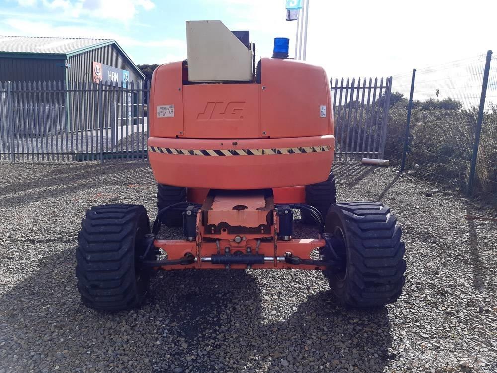 JLG BOOM LIFT Kloubové plošiny