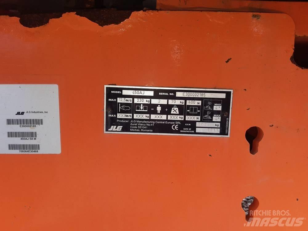 JLG BOOM LIFT Kloubové plošiny