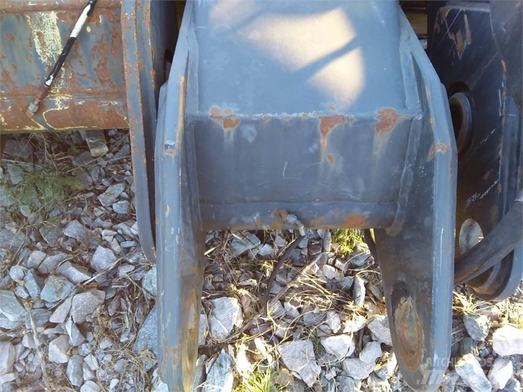 John Deere 210 Těžební jeřáby