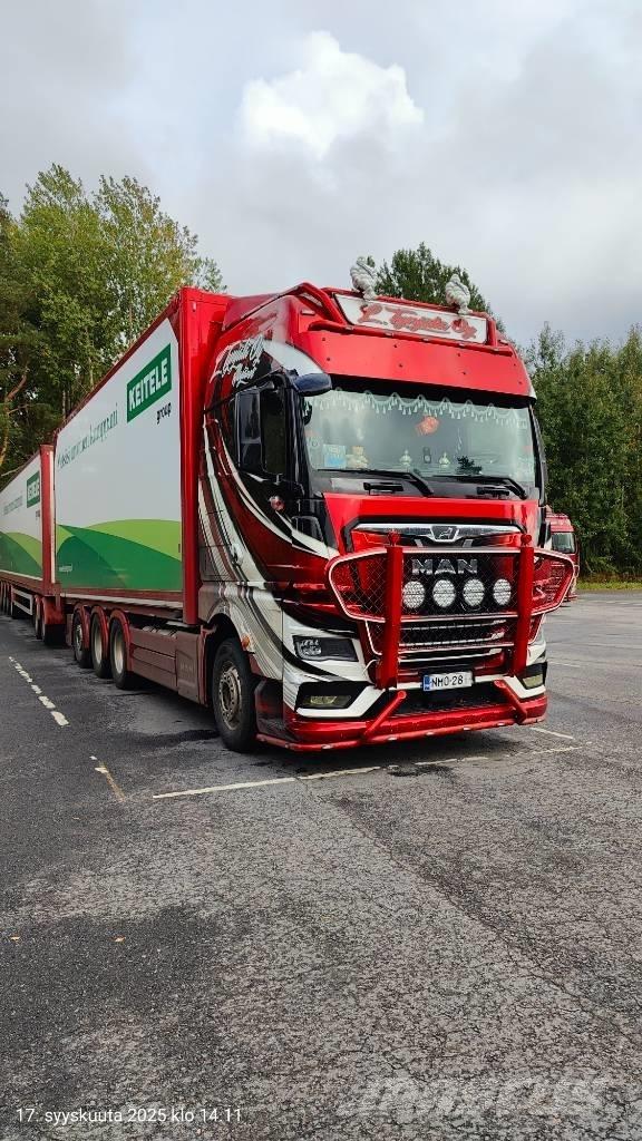 MAN TGX 15.2 Vozy na dřevní štěpku