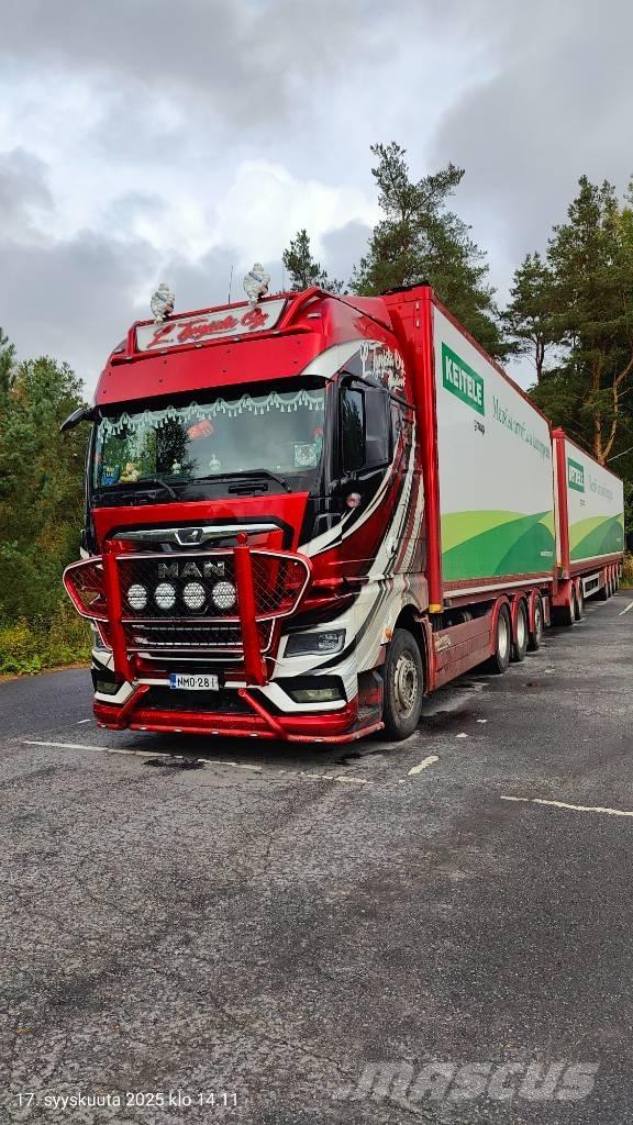 MAN TGX 15.2 Vozy na dřevní štěpku