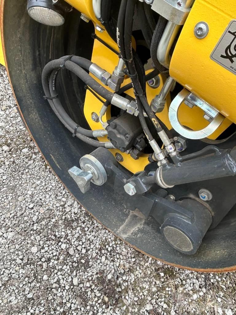 Bomag BW 138 AD-5 Tandemové válce