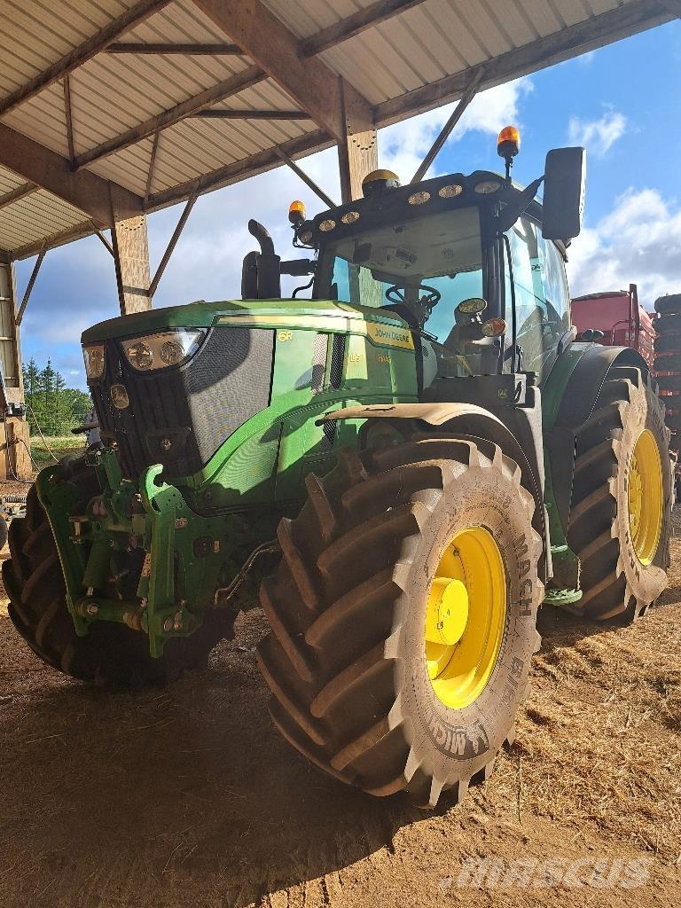 John Deere 6R 195 Traktory