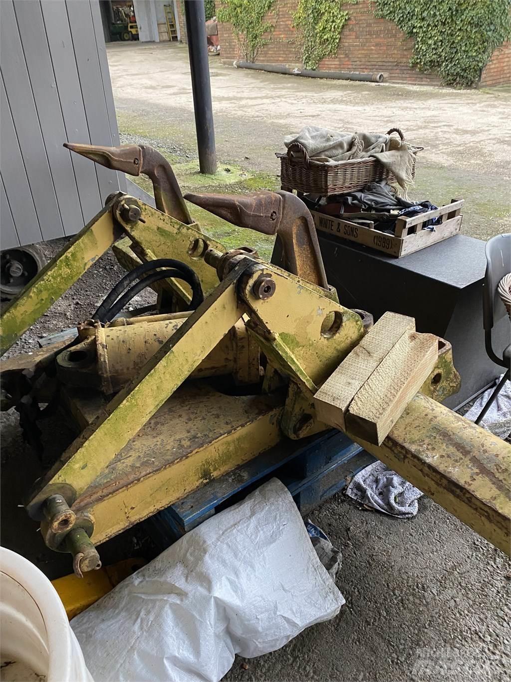 CAT D 6 D LGP Pásové dozery