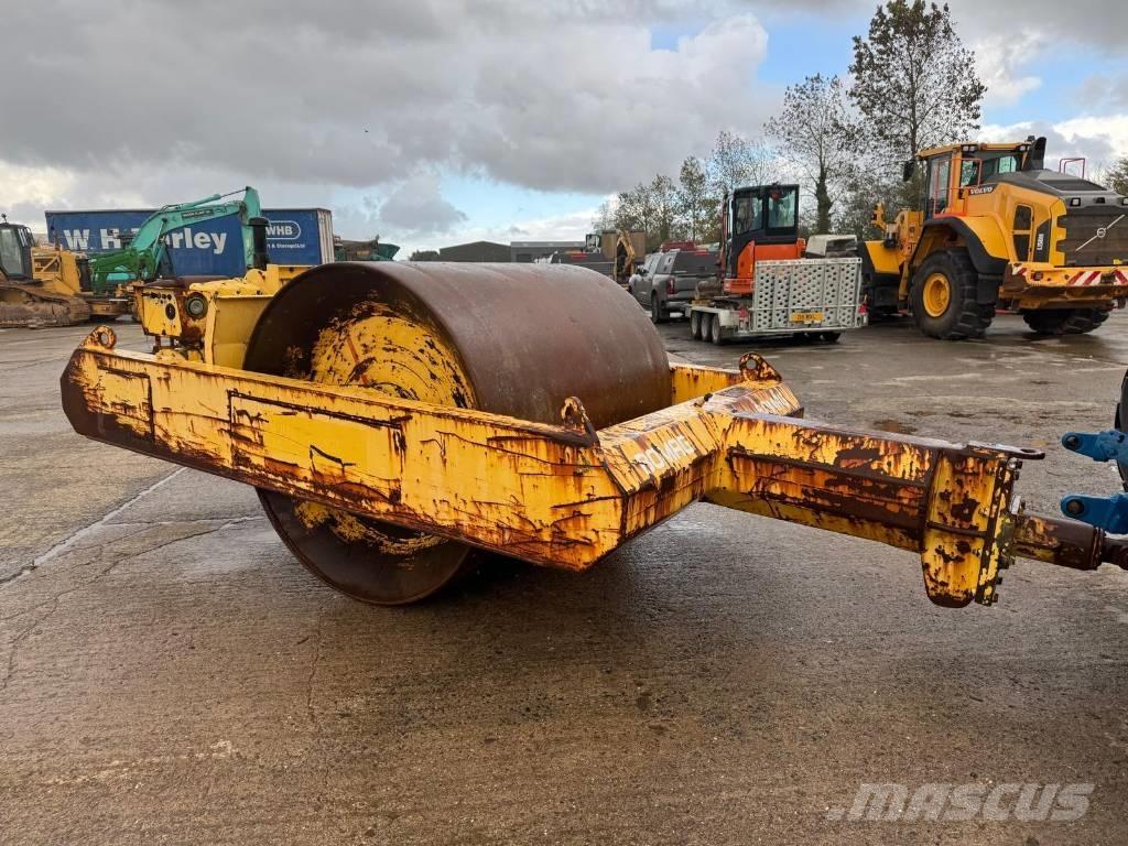 Bomag BW 6 Tandemové válce