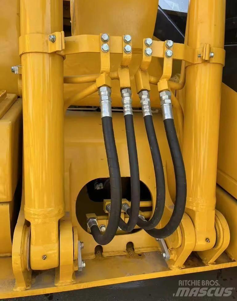 Komatsu PC 110 Pásová rýpadla