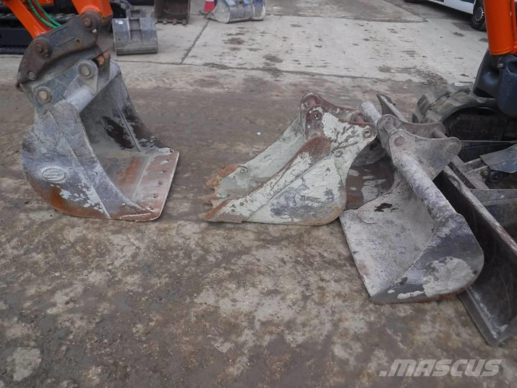 Hitachi ZX 85 US B-3 Midi rýpadla 7t - 12t