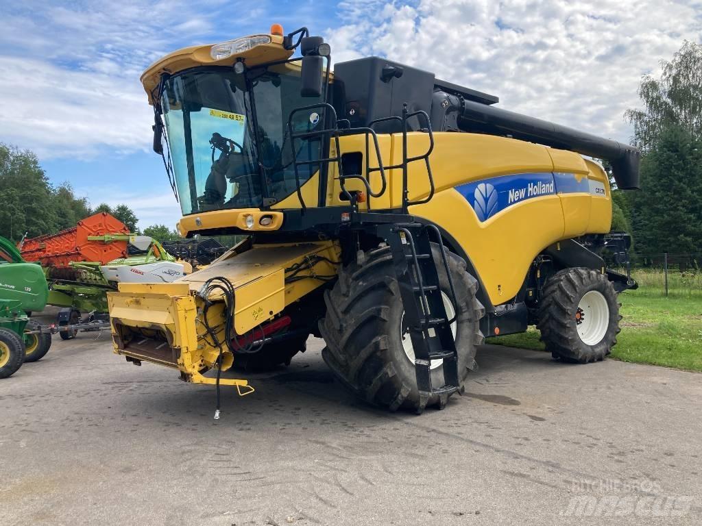 New Holland CX 8070 Sklízecí mlátičky