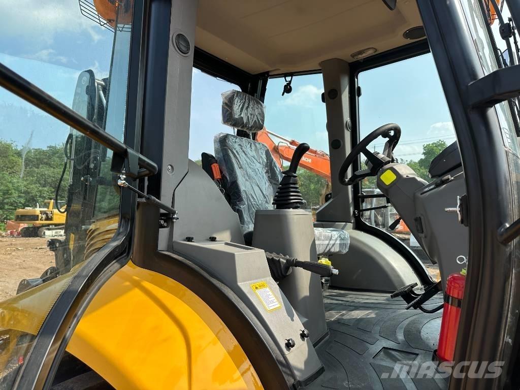 JCB 3CX Rýpadlo-nakladače