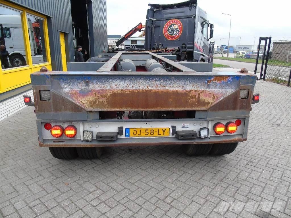  TR'AX 2 AXLE + 20FT Kontejnerové návěsy