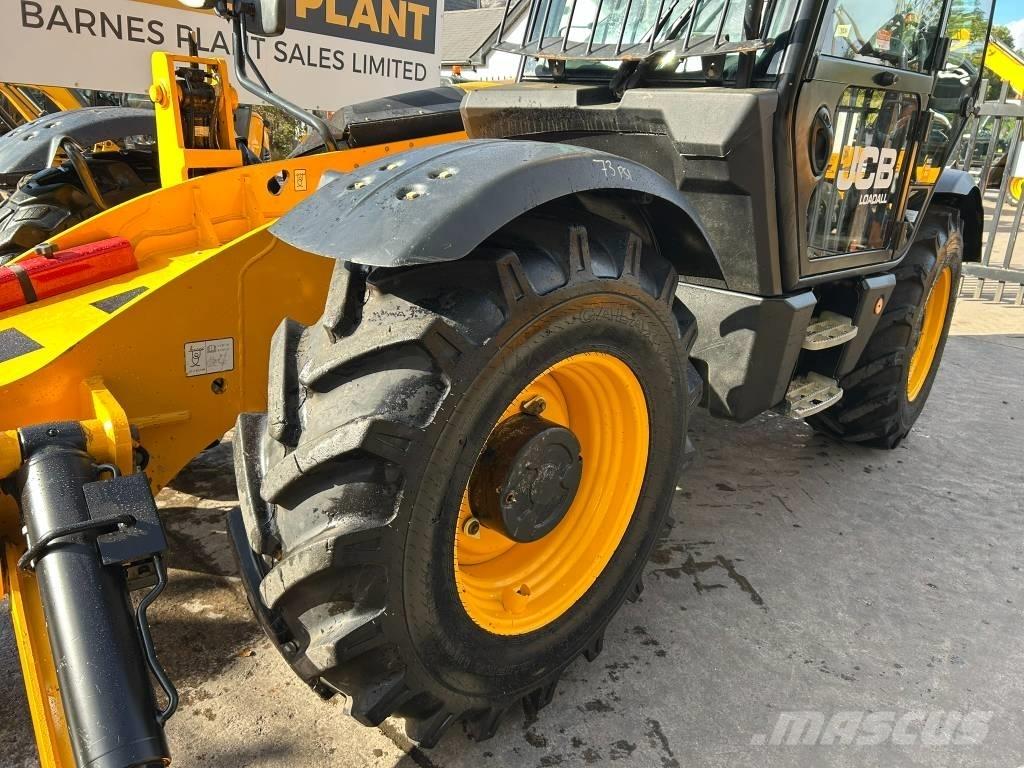 JCB 535-125 Hiviz Teleskopické manipulátory