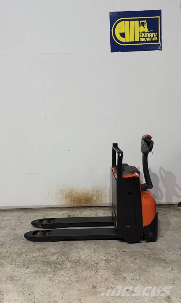 BT truck LWE 180 Nízkozdvižný vozík