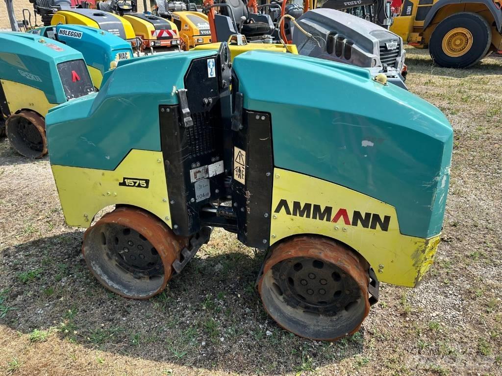 Ammann Rammax 1575 Půdní kompaktory