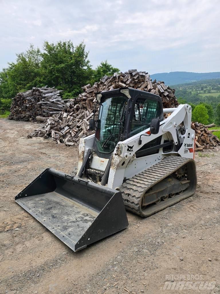 Bobcat T 650 Smykem řízené nakladače