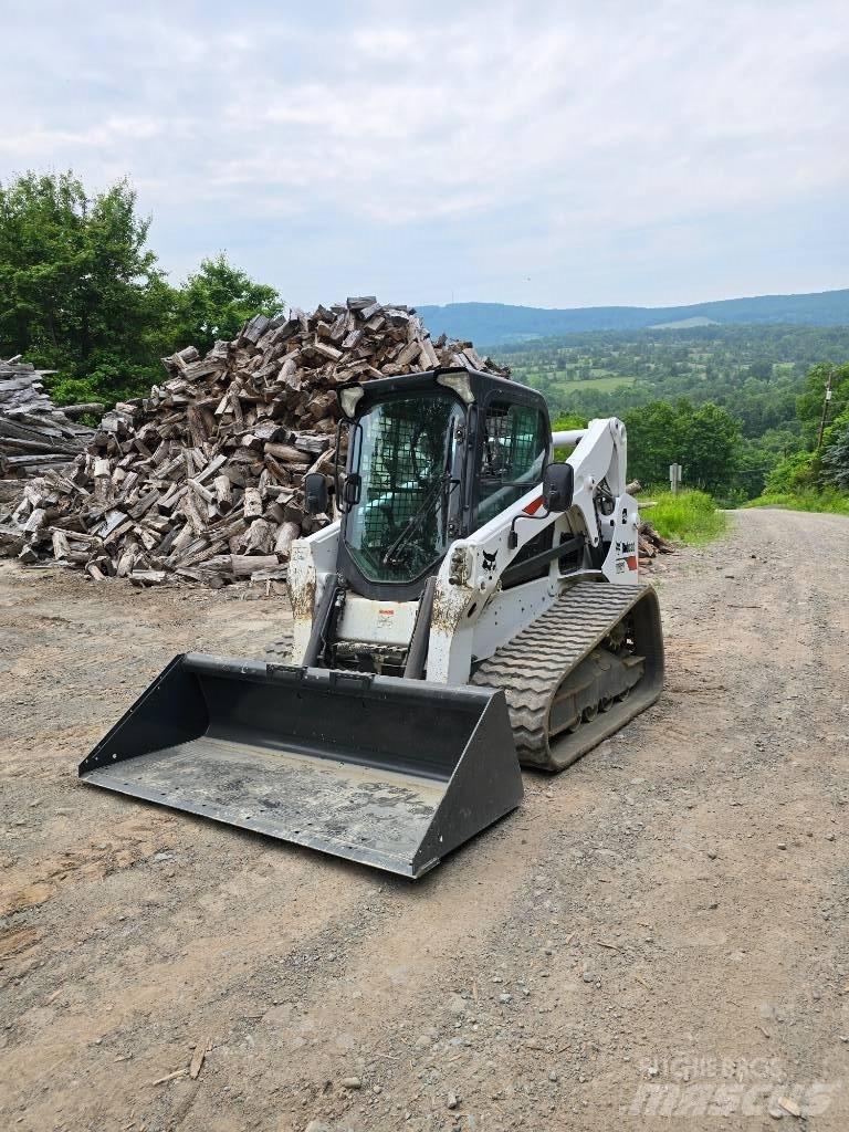 Bobcat T 650 Smykem řízené nakladače